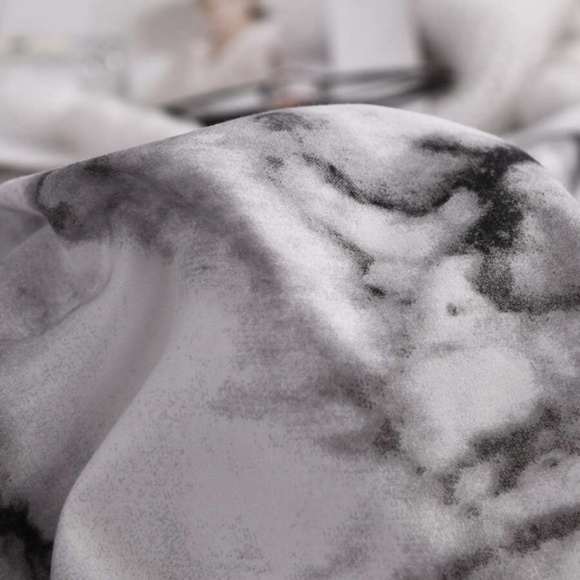 Marble Print Bedding Set - Picture 2 of 4